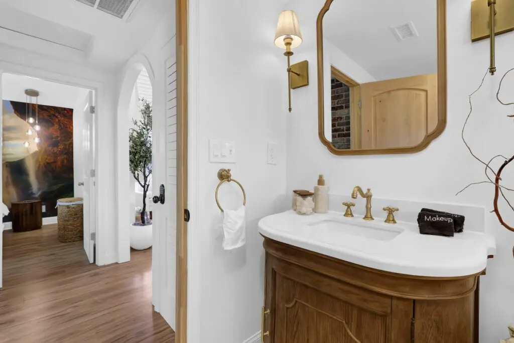 8bde0aef 47b0 428f 90af d7dee4ab1f60 68a4e2447230b106207151.jpeg.jpeg