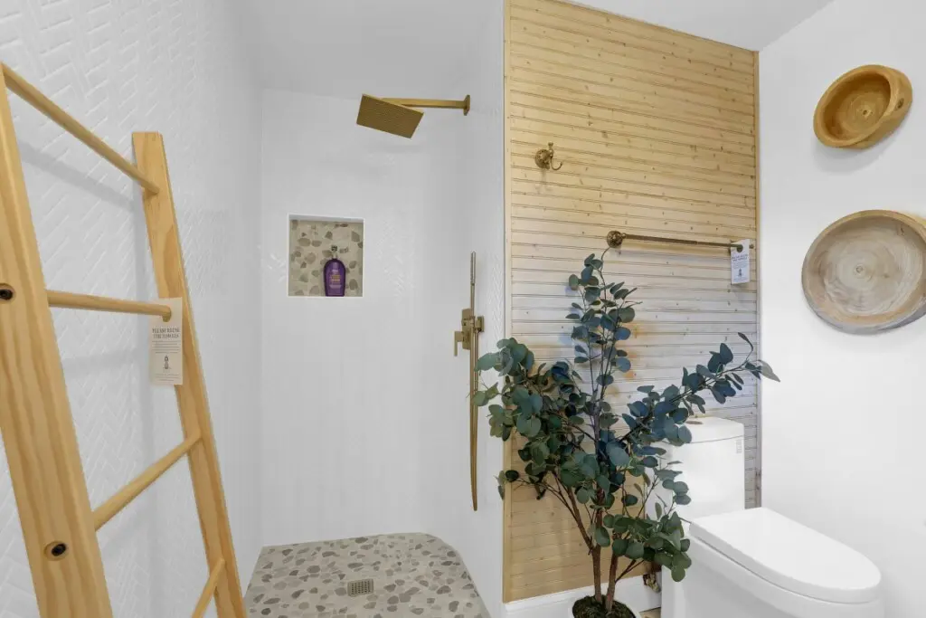 db17f9ef ffd5 449a a44f 627f666607ab 68a4e24959bc3526900853.jpeg.jpeg